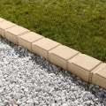 Matériaux de bordure pour allées en béton