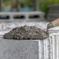 Techniques d'application du mortier