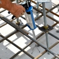 Scellants pour le resurfaçage : un aperçu des outils et des matériaux